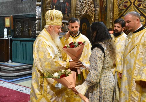 Slujire arhierească la Catedrala Mitropolitană din Cluj-Napoca Poza 266955