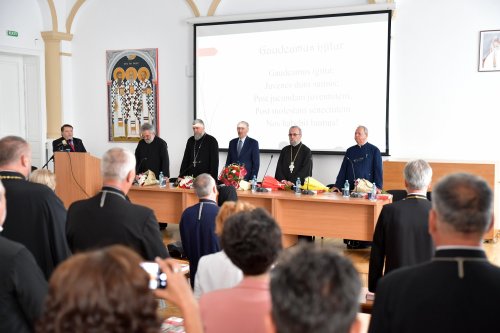 Eveniment aniversar la Facultatea de Teologie din București Poza 267132