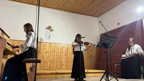 Concert de muzică corală şi instrumentală la Ighiel, judeţul Alba Poza 267290
