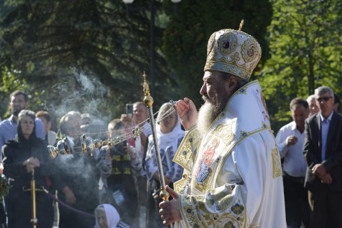 Resfințirea paraclisului Mănăstirii Sihăstria, pictat de un isihast ucrainean Poza 267405