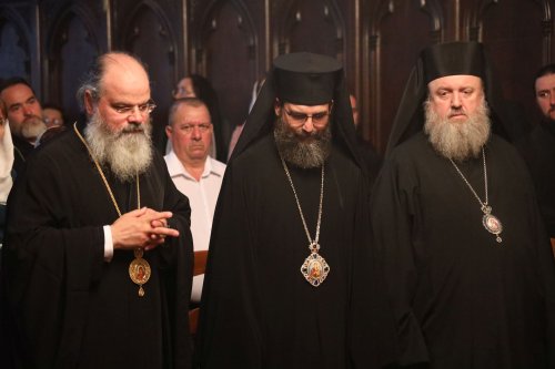 Hirotonia noului Episcop-vicar al Arhiepiscopiei Ortodoxe Române a Europei Occidentale Poza 268428