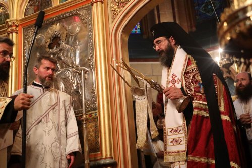Hirotonia noului Episcop-vicar al Arhiepiscopiei Ortodoxe Române a Europei Occidentale Poza 268433