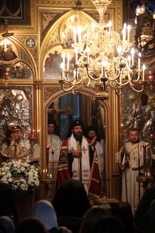 Hirotonia noului Episcop-vicar al Arhiepiscopiei Ortodoxe Române a Europei Occidentale Poza 268435
