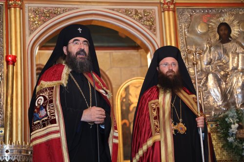 Hirotonia noului Episcop-vicar al Arhiepiscopiei Ortodoxe Române a Europei Occidentale Poza 268472