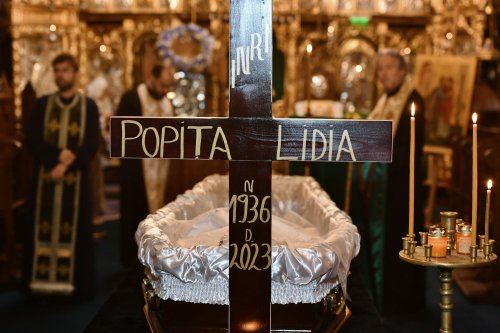 Lidia Popița Stoicescu a fost pomenită în Biserica Precupeții Noi  Poza 268610