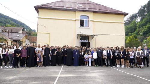 Binecuvântare arhierească pentru elevii seminariști din Brașov Poza 268689