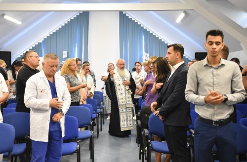 Vizită pastorală la Clinica Medicală III din Cluj-Napoca Poza 268794