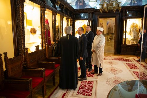 Ambasadorul Republicii Turcia la București în vizită de prezentare la Patriarhia Română Poza 269156