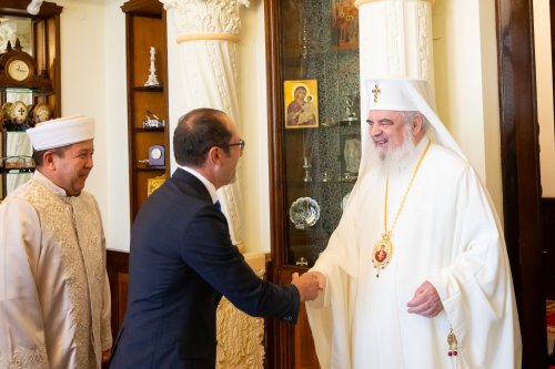 Ambasadorul Republicii Turcia la București în vizită de prezentare la Patriarhia Română Poza 269160