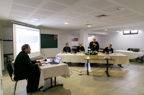 Doi noi doctori la Facultatea de Teologie Ortodoxă din Iași Poza 269209