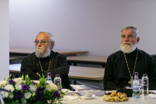 Doi noi doctori la Facultatea de Teologie Ortodoxă din Iași Poza 269225