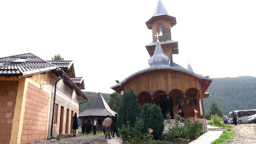Binecuvântare pentru obştea Mănăstirii Măgura‑Jina, judeţul Sibiu Poza 269359