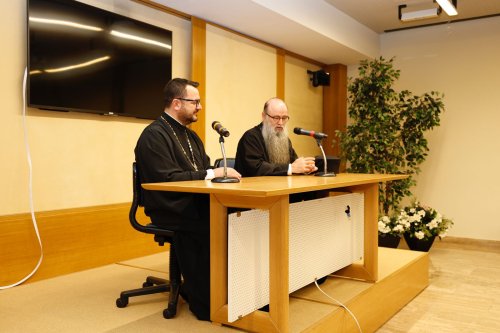 Cursuri pentru obținerea gradelor profesionale pentru clericii din diaspora europeană Poza 269602