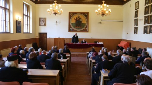 Revedere la Facultatea de Teologie din Sibiu, la 45 de ani de la absolvire Poza 269570