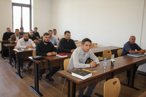 Examen de capacitate preoţească în Mitropolia Olteniei Poza 269619