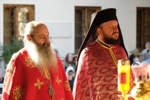 Înnoire și binecuvântare la sărbătoarea ctitorului sfânt al Mănăstirii Antim Poza 269734