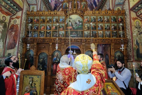 Înnoire și binecuvântare la sărbătoarea ctitorului sfânt al Mănăstirii Antim Poza 269794