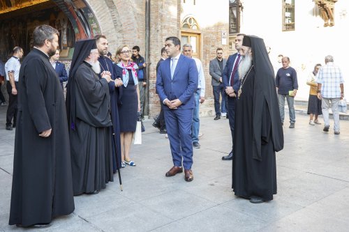 Președintele Parlamentului Georgiei în vizită la Mănăstirea Antim din București  Poza 269626