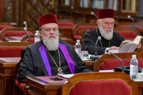 Întrunirea Sinodului Mitropoliei Munteniei și Dobrogei la Reședința Patriarhală Poza 270017