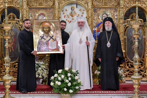 Luminile credinței ortodoxe în 16 ani de patriarhat Poza 270042