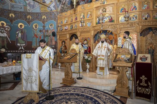 Bucuria prezenței Sfântului Gheorghe într-o parohie bucureșteană Poza 270218