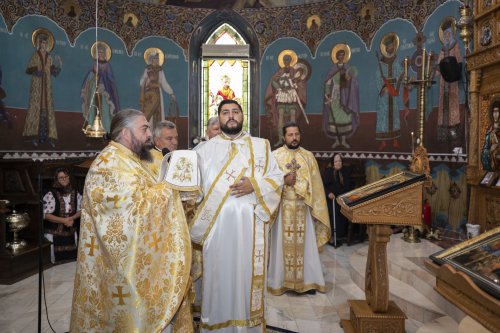 Bucuria prezenței Sfântului Gheorghe într-o parohie bucureșteană Poza 270233