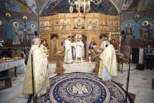 Bucuria prezenței Sfântului Gheorghe într-o parohie bucureșteană Poza 270234
