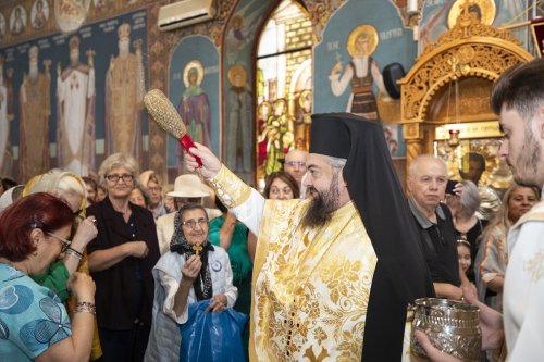 Bucuria prezenței Sfântului Gheorghe într-o parohie bucureșteană Poza 270255