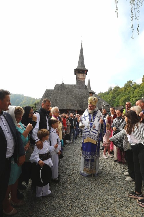 Mănăstirea maramureşeană Rohiţa, la trei decenii de la înfiinţare Poza 270562