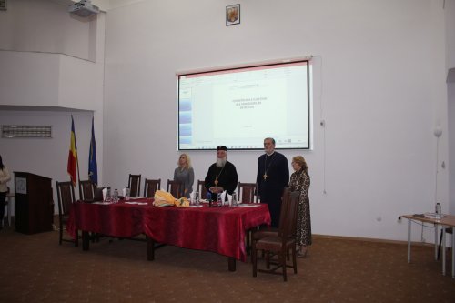Consfătuirile profesorilor de religie din județul Dolj Poza 270724