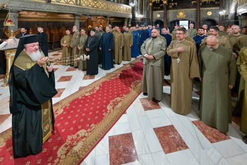 Preoții militari din MApN s-au reunit la Palatul Patriarhiei Poza 270814