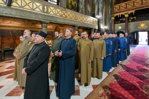 Preoții militari din MApN s-au reunit la Palatul Patriarhiei Poza 270815
