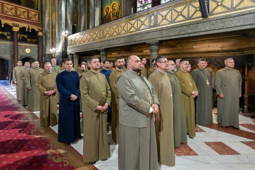 Preoții militari din MApN s-au reunit la Palatul Patriarhiei Poza 270816