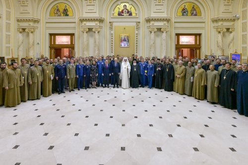 Preoții militari din MApN s-au reunit la Palatul Patriarhiei Poza 270859