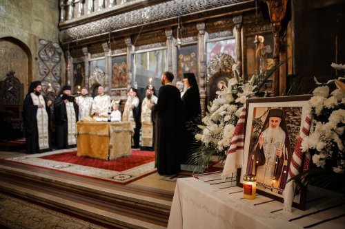 Parastas la doi ani de la trecerea la cele veșnice a Episcopului Vasile Flueraș (Someșanul) Poza 271399