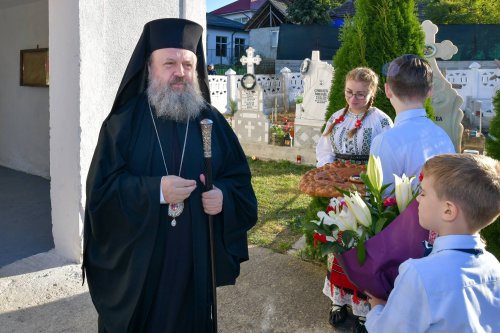 O capelă a Învierii în satul prahovean Mireș  Poza 271627