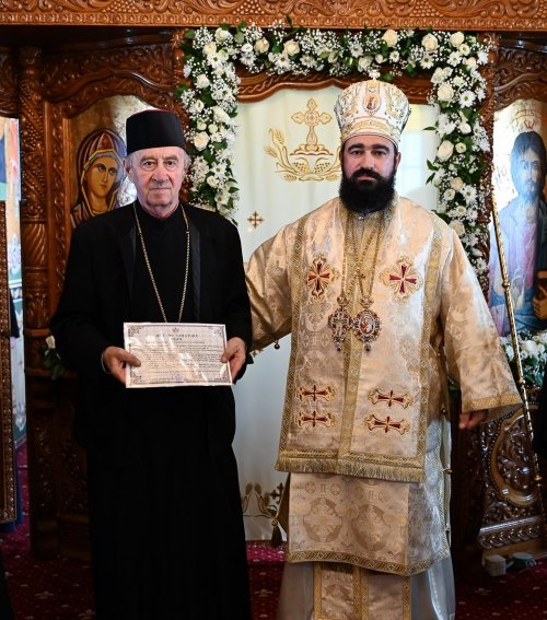 Binecuvântări arhiereşti în Episcopia Devei şi Hunedoarei  Poza 271705