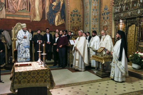 Aniversare în Mitropolia Ardealului: Înaltpreasfinţitul Părinte Laurențiu a împlinit 76 de ani