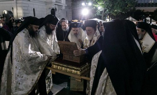 Moaștele Sfântului Andrei Criteanul au ajuns la Iași Poza 271933