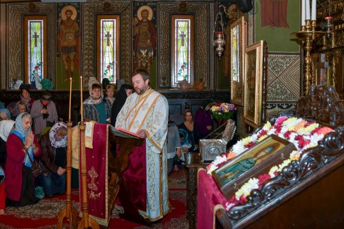 Sfânta Cuvioasă Parascheva, cinstită la mănăstirea ilfoveană Samurcășești Poza 272374