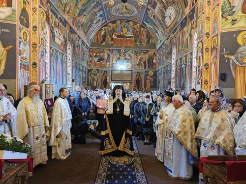 Târnosirea Bisericii  „Sfânta Cuvioasă Parascheva” din Parohia Stremț II Poza 272635