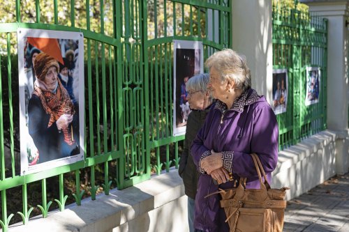Expoziția în aer liber „Părinții și bunicii noștri” pe Colina Patriarhiei  Poza 272838