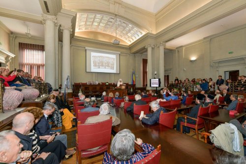 Lansarea unei monumentale lucrări la Academia Română Poza 272870