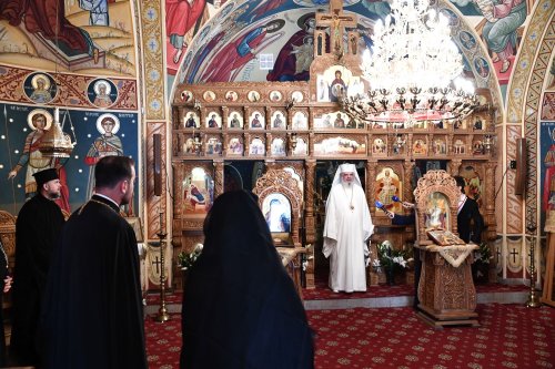 Patriarhul României a vizitat căminul pentru vârstnici de la Mănăstirea Christiana Poza 273218