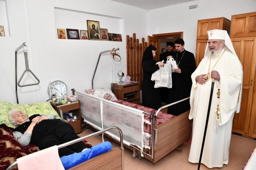 Patriarhul României a vizitat căminul pentru vârstnici de la Mănăstirea Christiana Poza 273232