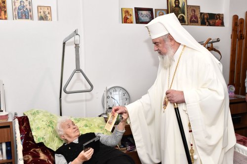Patriarhul României a vizitat căminul pentru vârstnici de la Mănăstirea Christiana Poza 273234