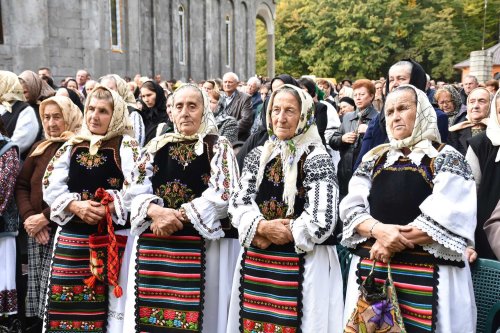 Hramul Mănăstirii „Petru Rareș Vodă” din Ciceu‑Corabia Poza 273341