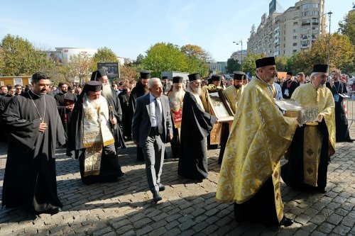 Începutul hramului de toamnă al Catedralei Patriarhale Poza 273669