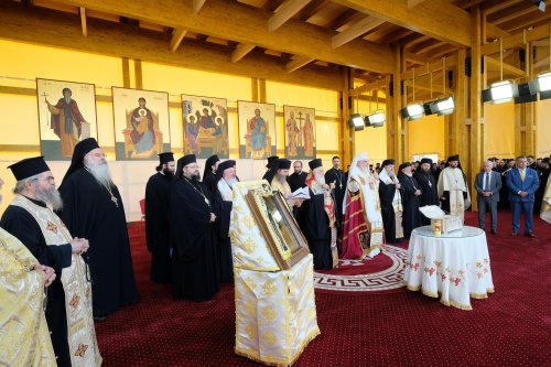 Începutul hramului de toamnă al Catedralei Patriarhale Poza 273688