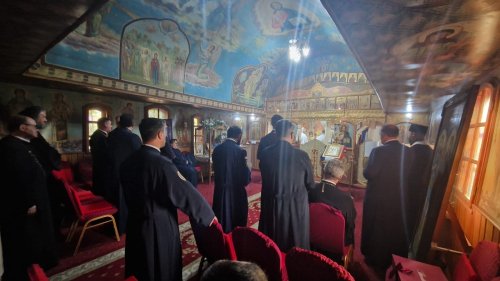 Întrunirea anuală a preoților militari din Ministerul Afacerilor Interne la Drăgășani Poza 273573